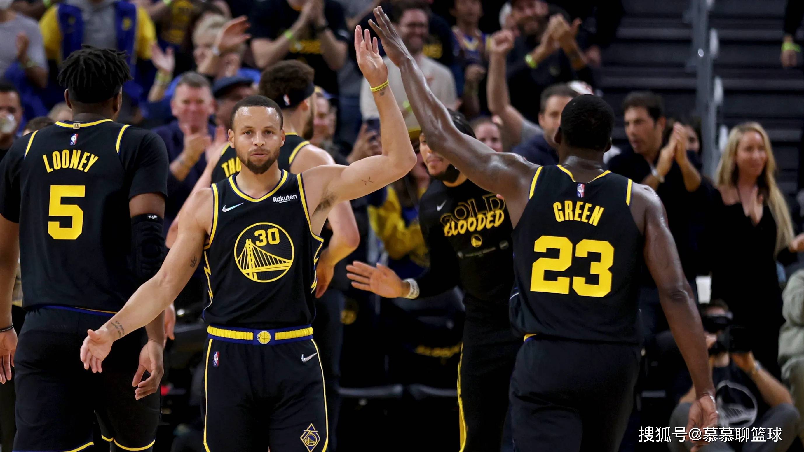 主教练与球 主教练与球