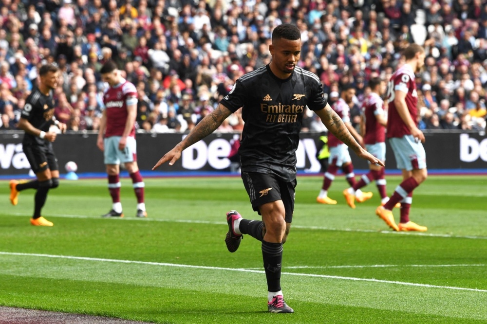 与侧翼绕后 与侧翼绕后